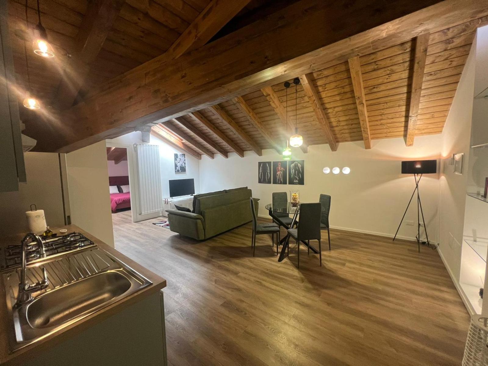 Abitare Il Tempo-Elegante E Moderno-Ad 1 Bus Da Roma Apartment Velletri Exterior foto